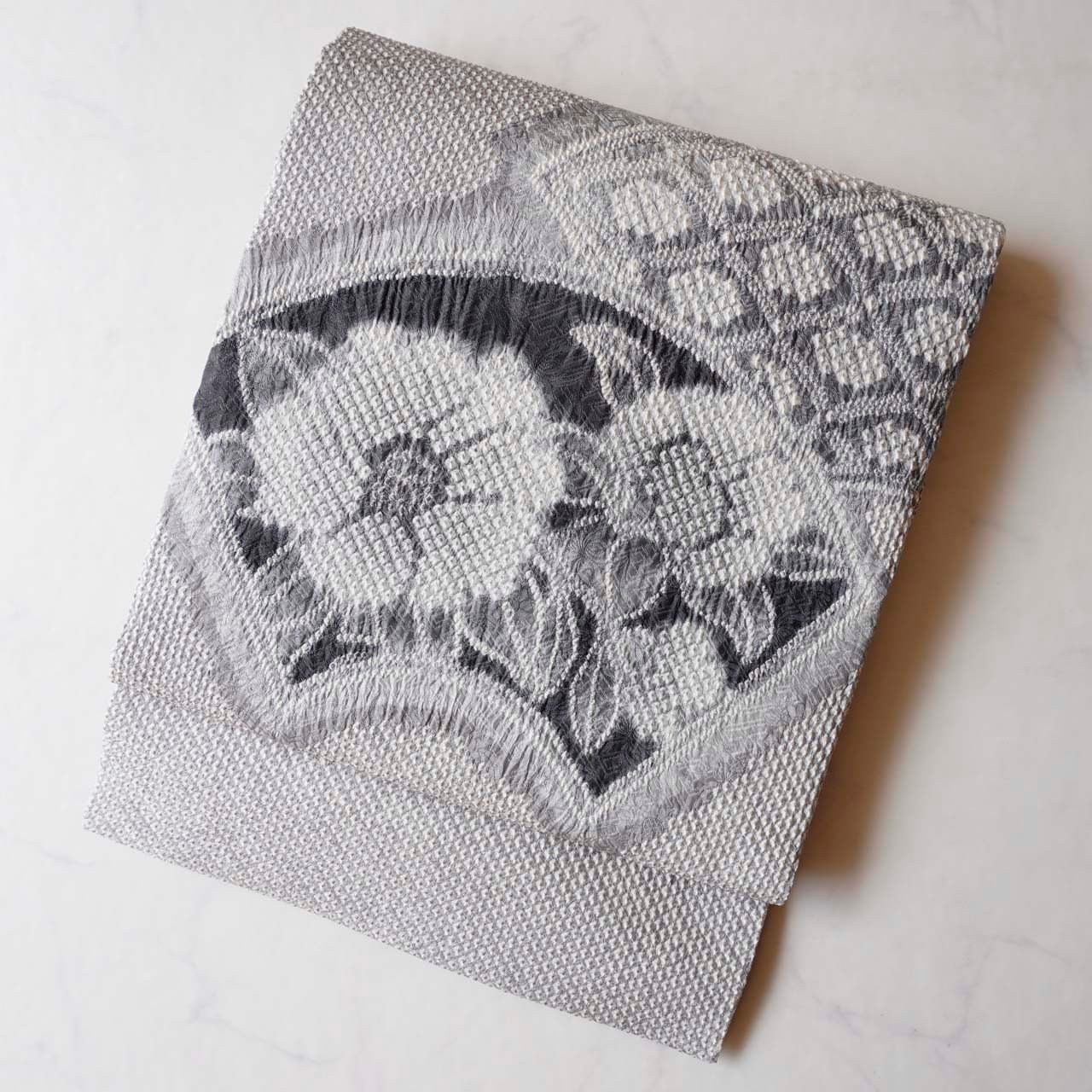 【なごや帯】藤娘きぬたや 薄鈍色地 扇面に花文 総絞り なごや帯