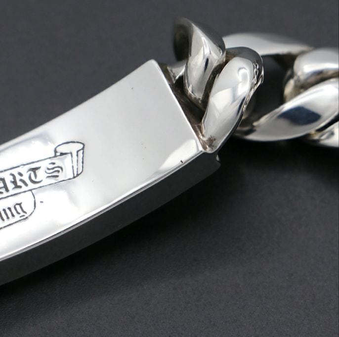 CHROME HEARTS クロムハーツ FUCK CHプラス クラシック ID CHROME HEARTS クロムハーツ FUCK CHプラス クラシック ID