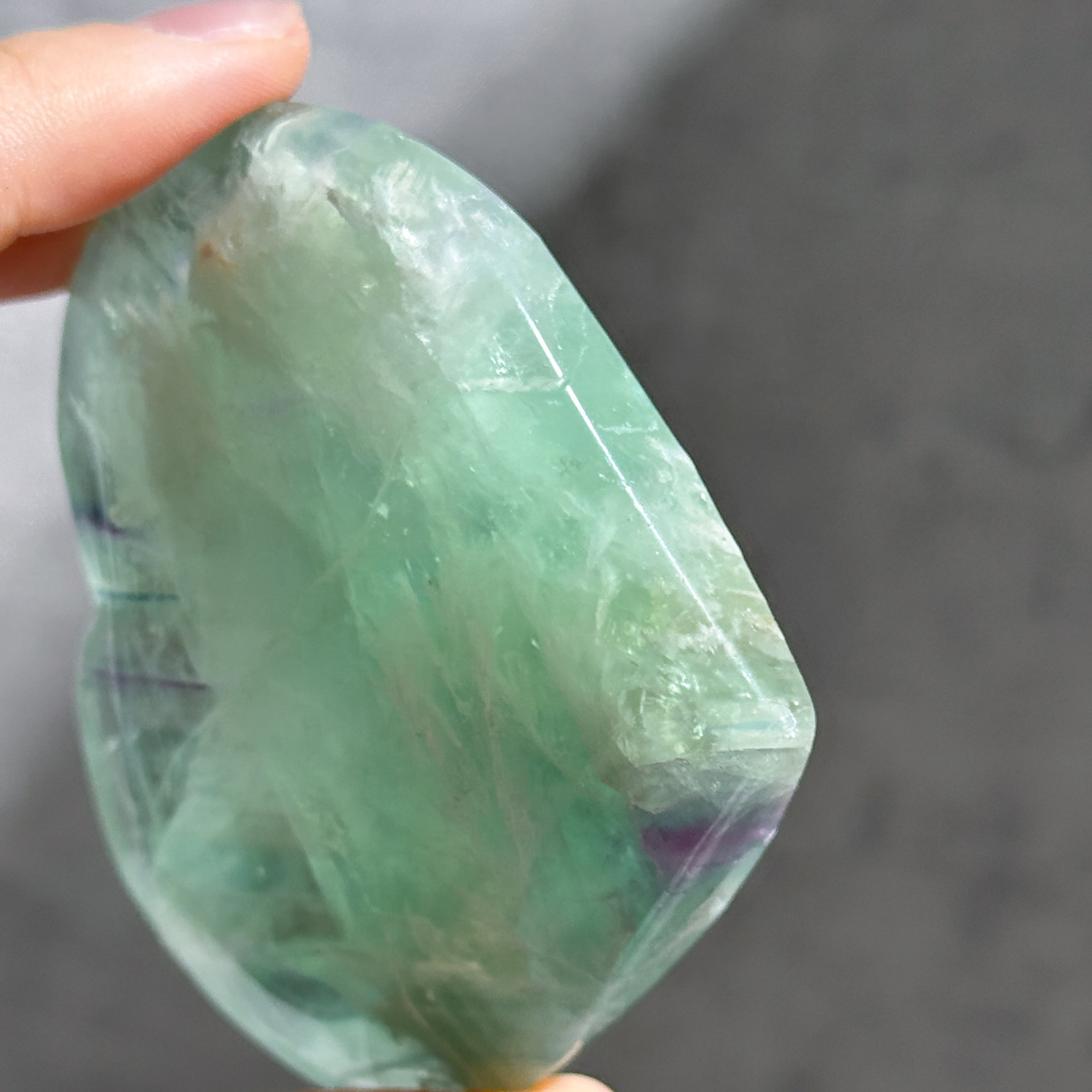 エンジェルフェザーフローライトハート 25◇ Angel Feather Fluorite
