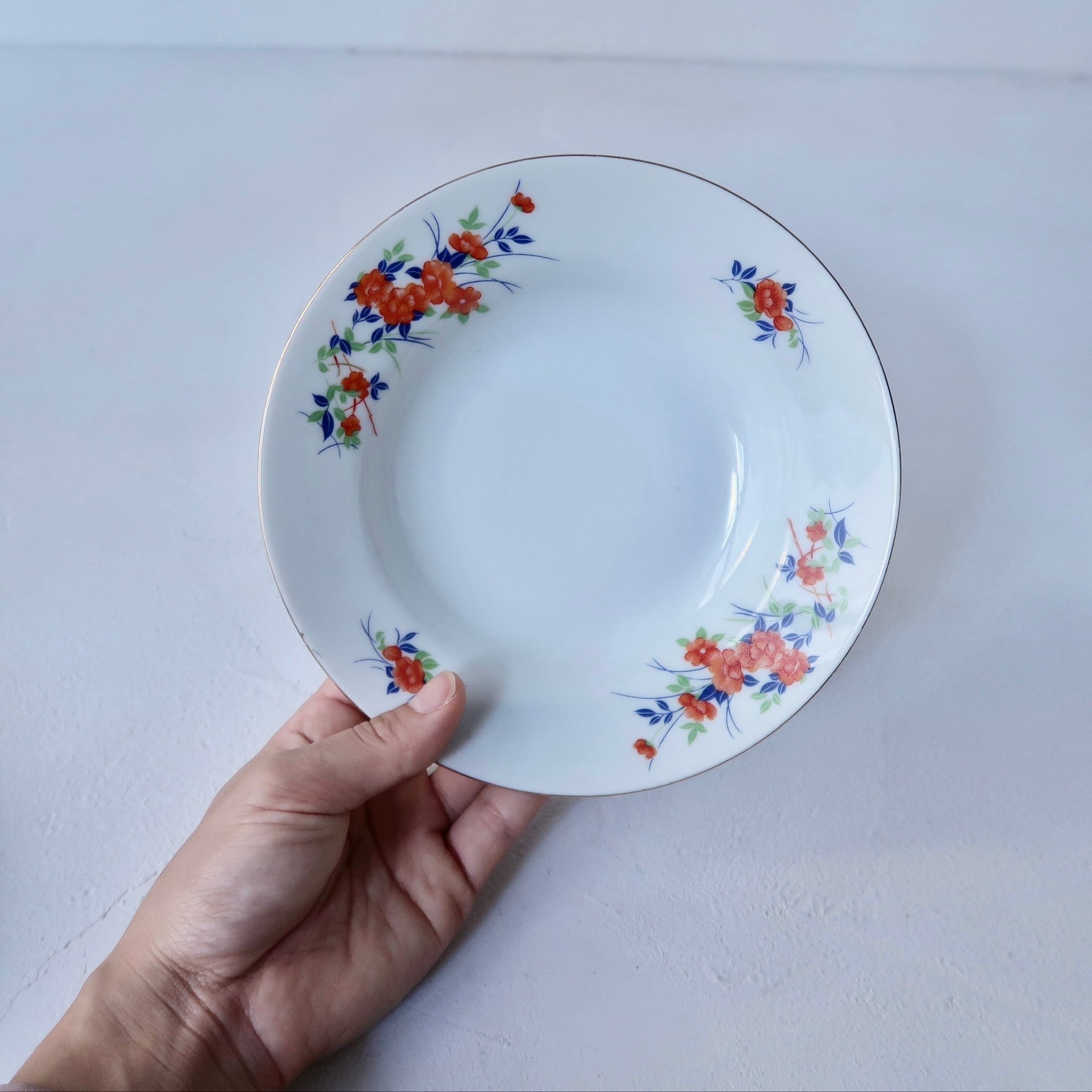 台湾食器】オレンジとブルーのお花 深皿 | SUISUI