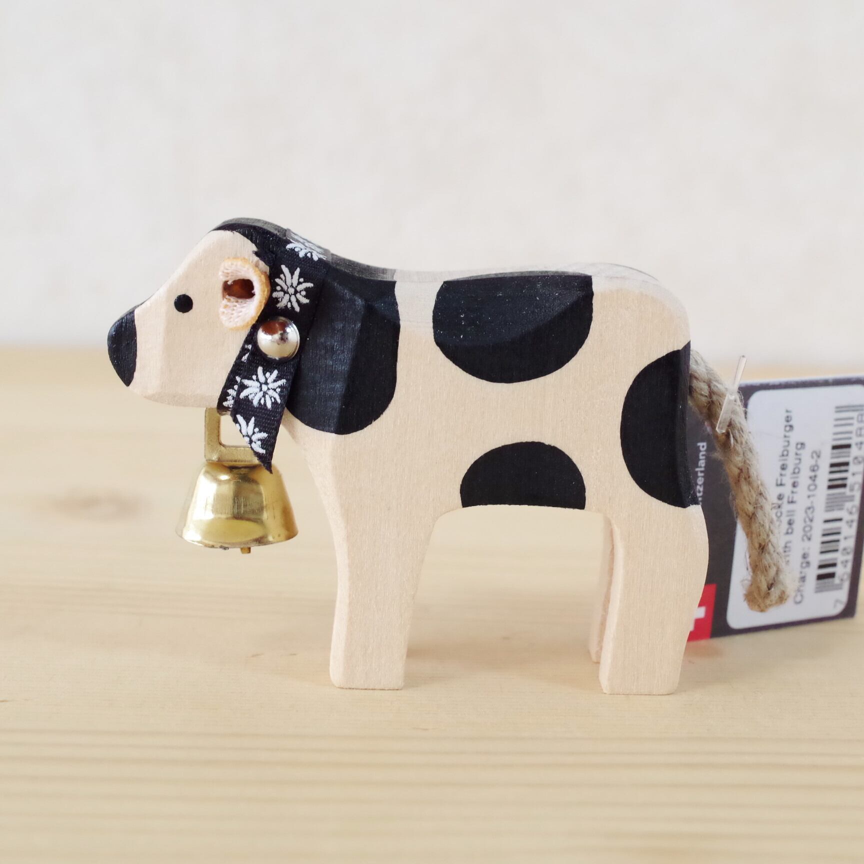 トラウファー うし 黒ぶち（ミニ） | 木のおもちゃ専門店 おもちゃ箱