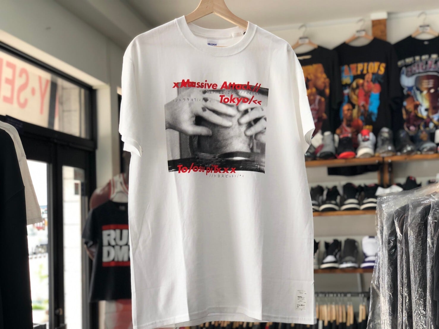 SOPH MASSIVE ATTACK TOKYO TEE WHITE LARGE 10JG7250 | BRAND BUYERS 