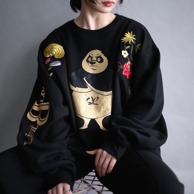 "パンダ×花" Wappen and printed double motif loose sweat