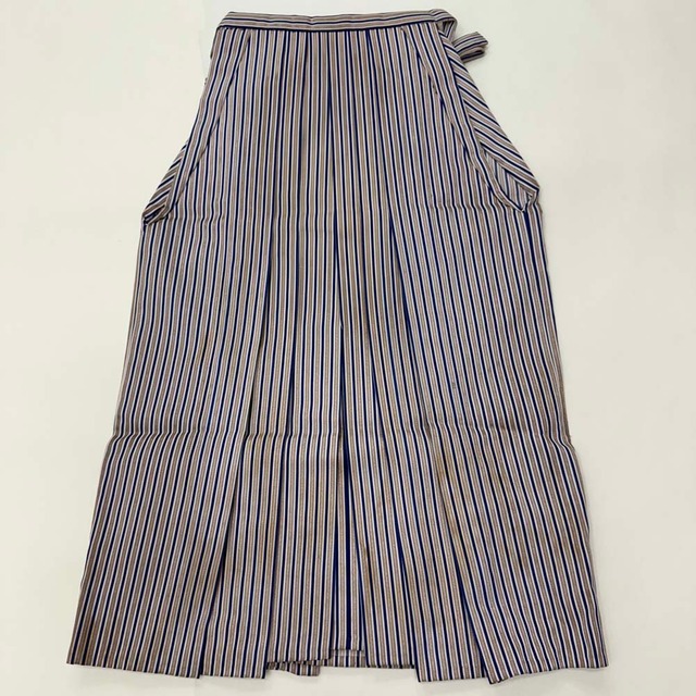 袴 行灯袴 男袴 紐下丈87cm 男性用袴 Lサイズ 紋付 成人式袴 縞 中古 4848