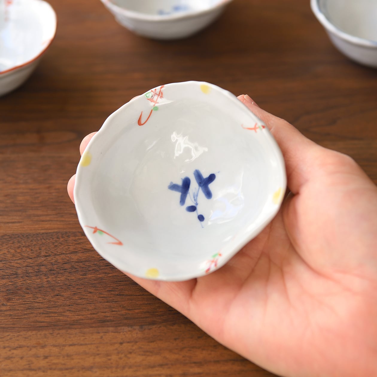 貞土窯【 豆鉢 No,A-11 】ちょっとしたお料理が美味しく映え、楽しく