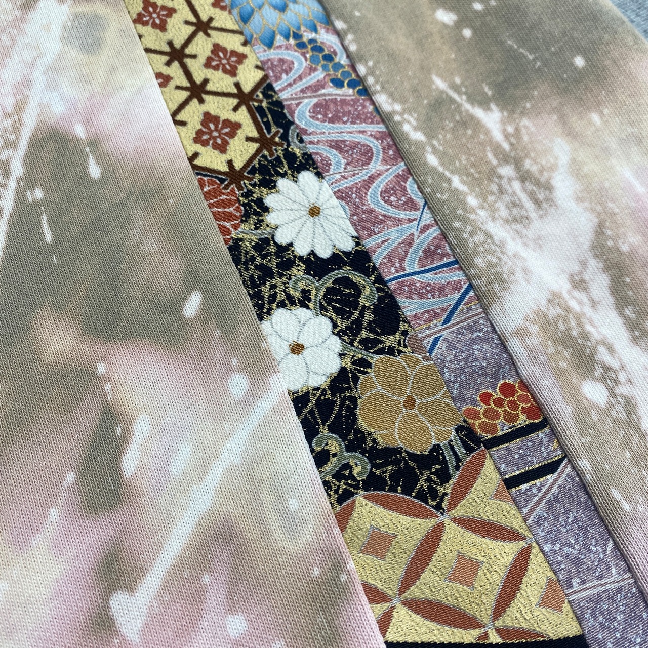 【tshirts243】L size  KIMONO &  print T-SHIRTS