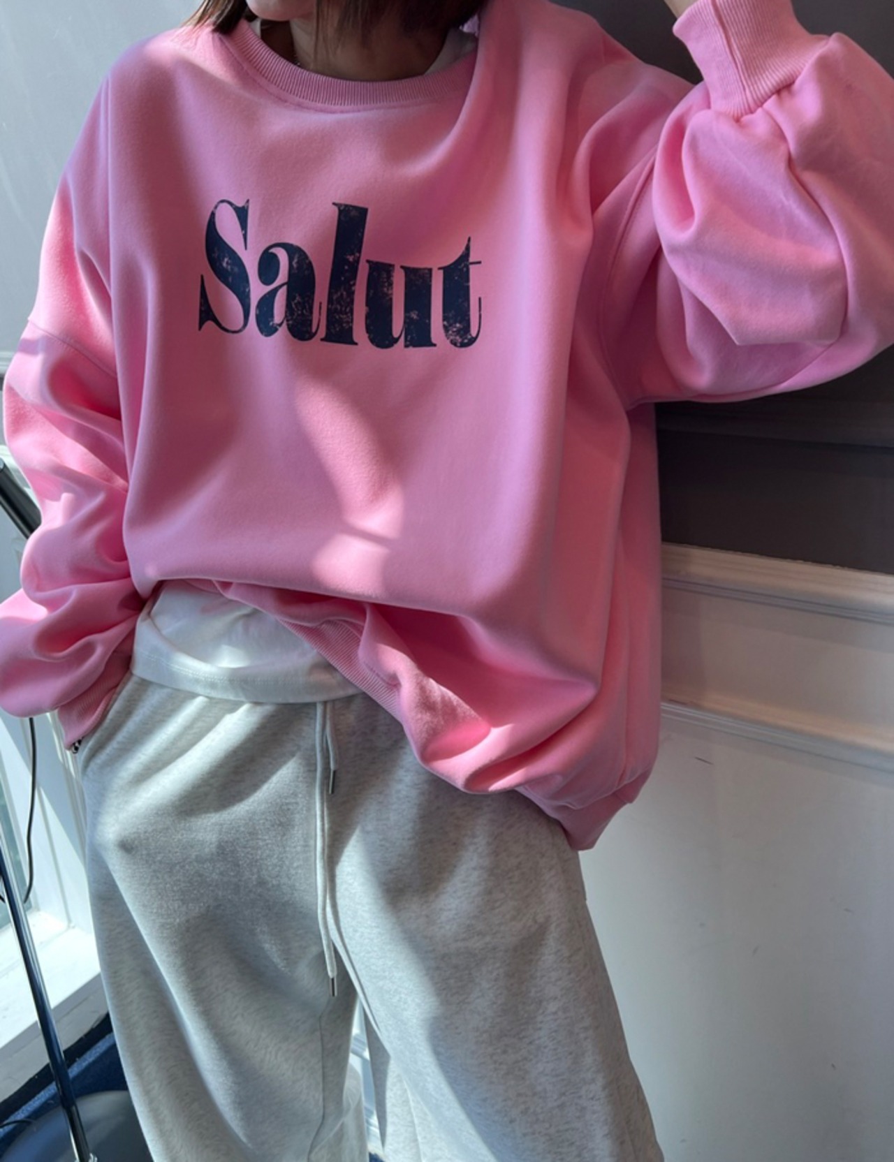 【25aw】Colorful Salut Sweat_3colors