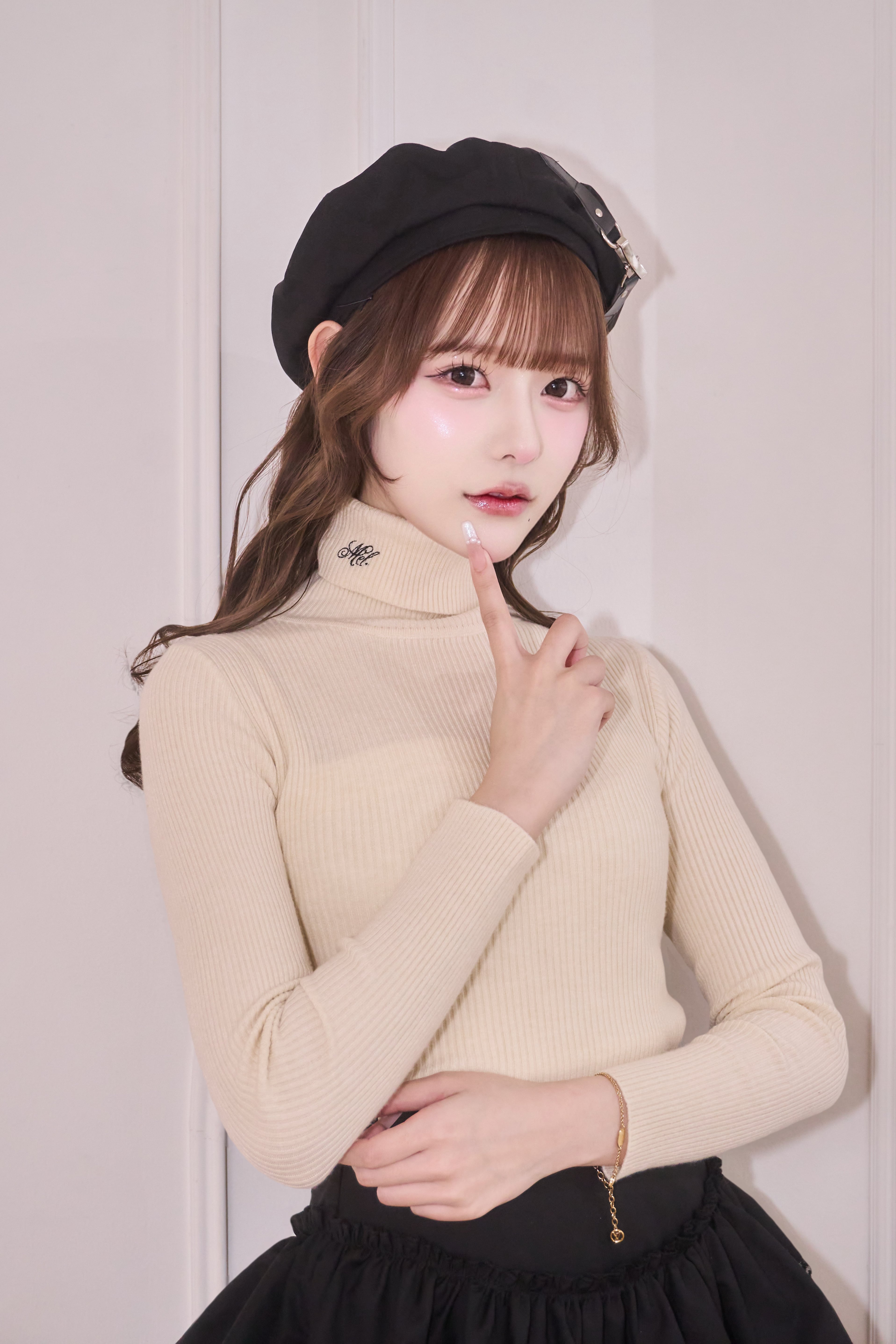 Mel. turtle neck knit