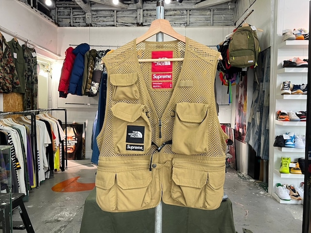 DREAM PRICE!! Supreme × THE NORTH FACE CARGO VEST GOLD MEDIUM 93049