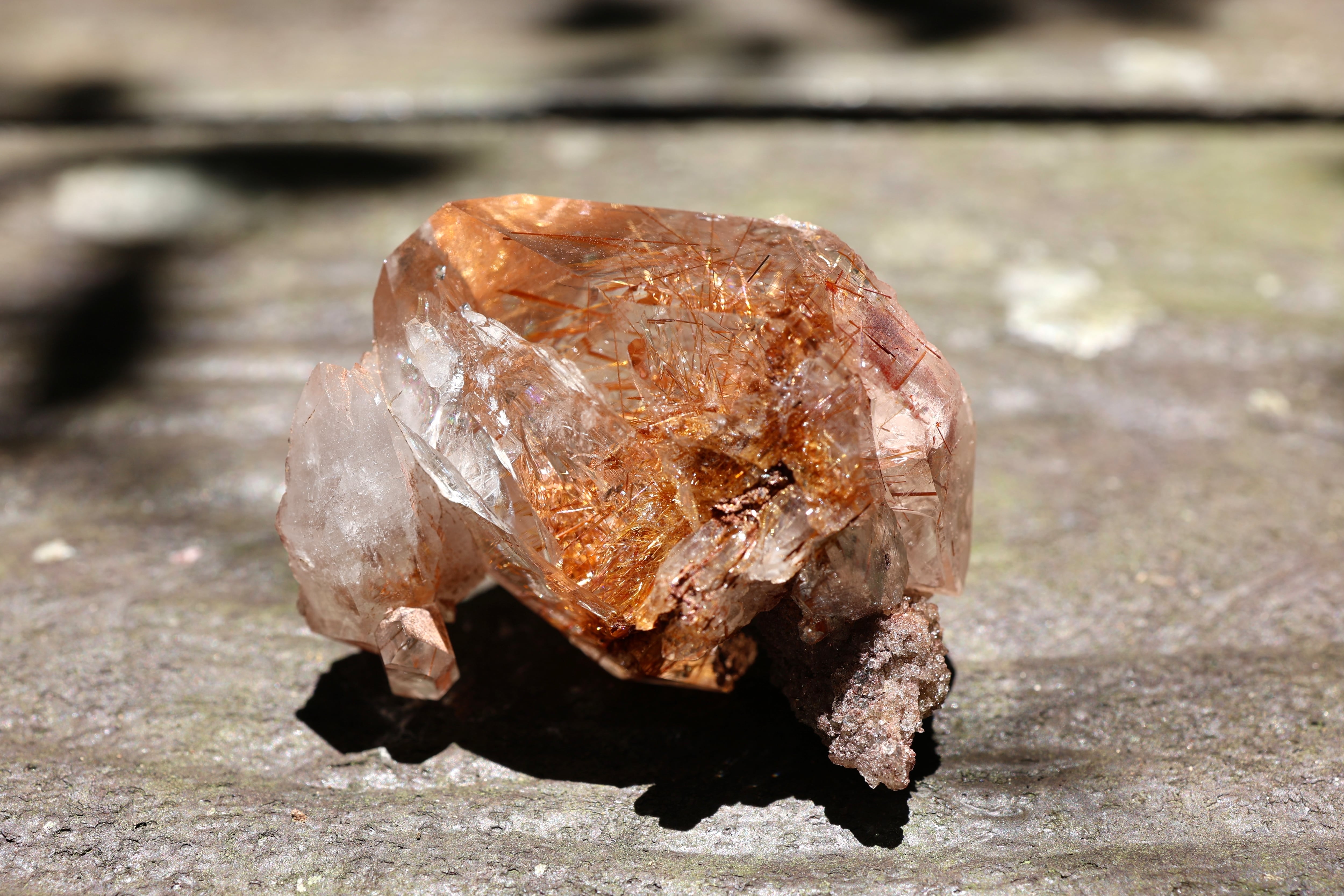 マニハール産 | 石垣島の夜光貝とヒマラヤ水晶 Laphus (ラフス）