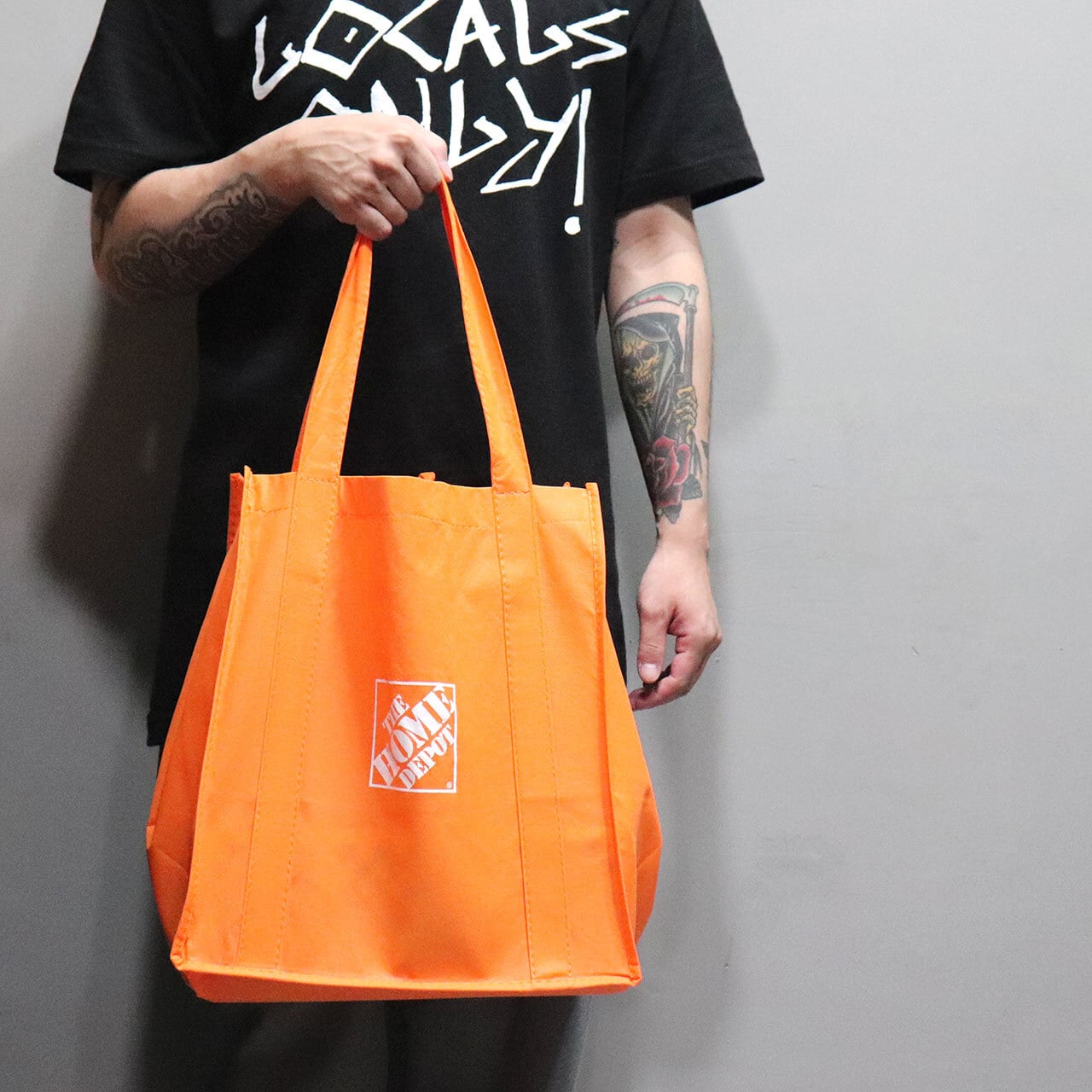 The   アメリカホームセンター エコバッグ HOME DEPOT / ECO BAG-ORANGE | アメリカン雑貨の仕入れならunitewholesale