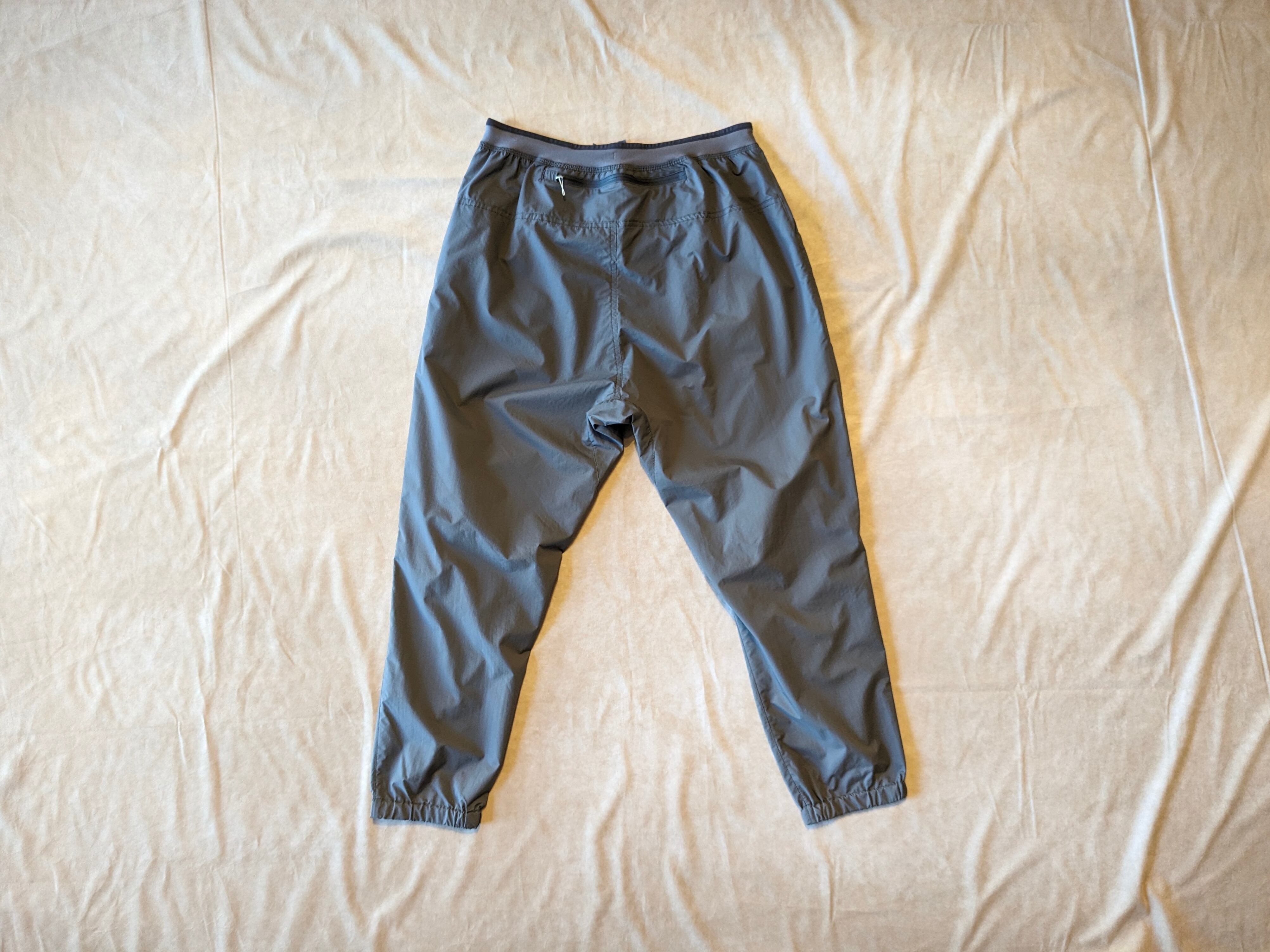 TANNUKI Running（タヌキランニング） Sato Wind Pants セサミグレー 