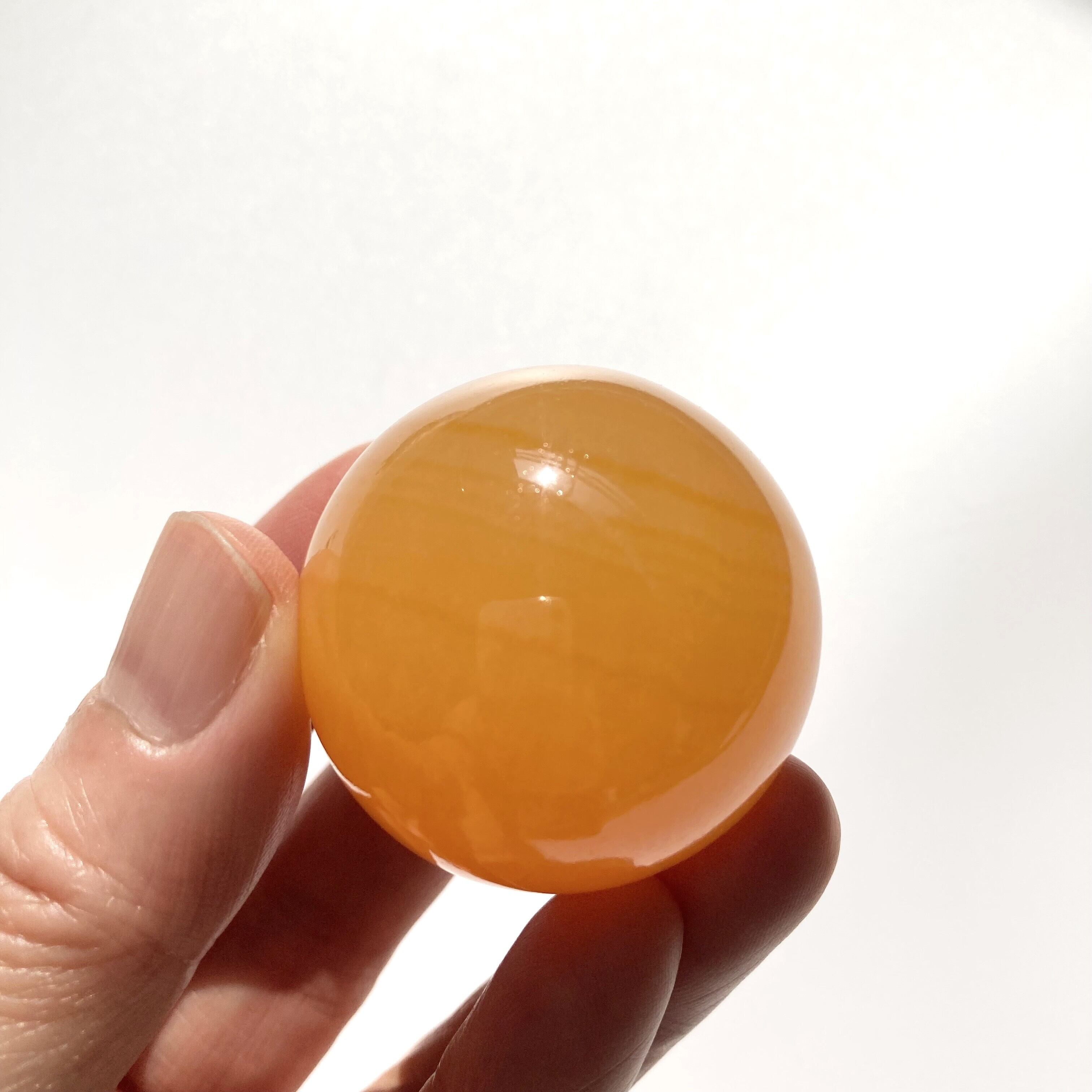 メキシコ産・オレンジカルサイト 丸玉（台座付き） | M Minerale