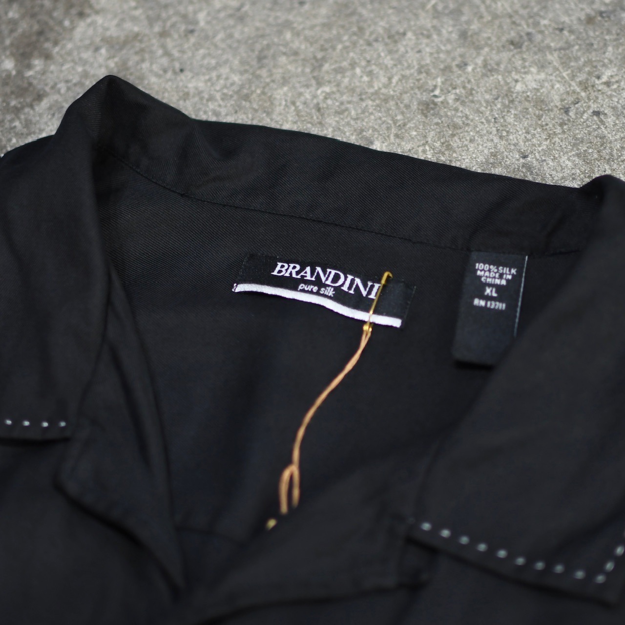 BARANDINI stitch design silk open collar shirt