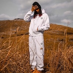 MONOGRAM LOGO SHORT LENGTH ZIP HOODIE