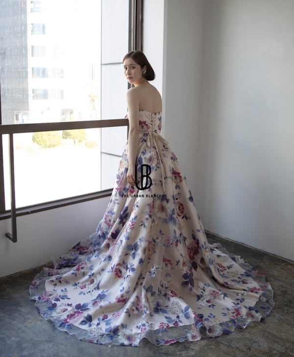 NEW】【THE URBAN BLANCHE ORIGINAL 】 2WAY 花柄 カラードレス NEW】【THE URBAN BLANCHE ORIGINAL 】 2WAY 花柄 カラードレス