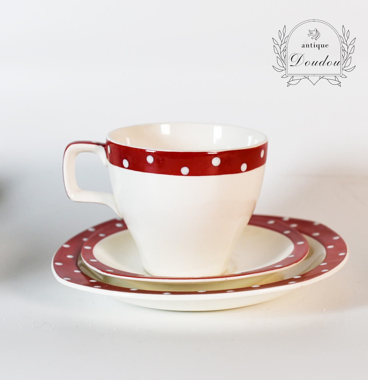 イギリス・ミッドウィンター社のレッドドミノ ディナー皿4枚セット