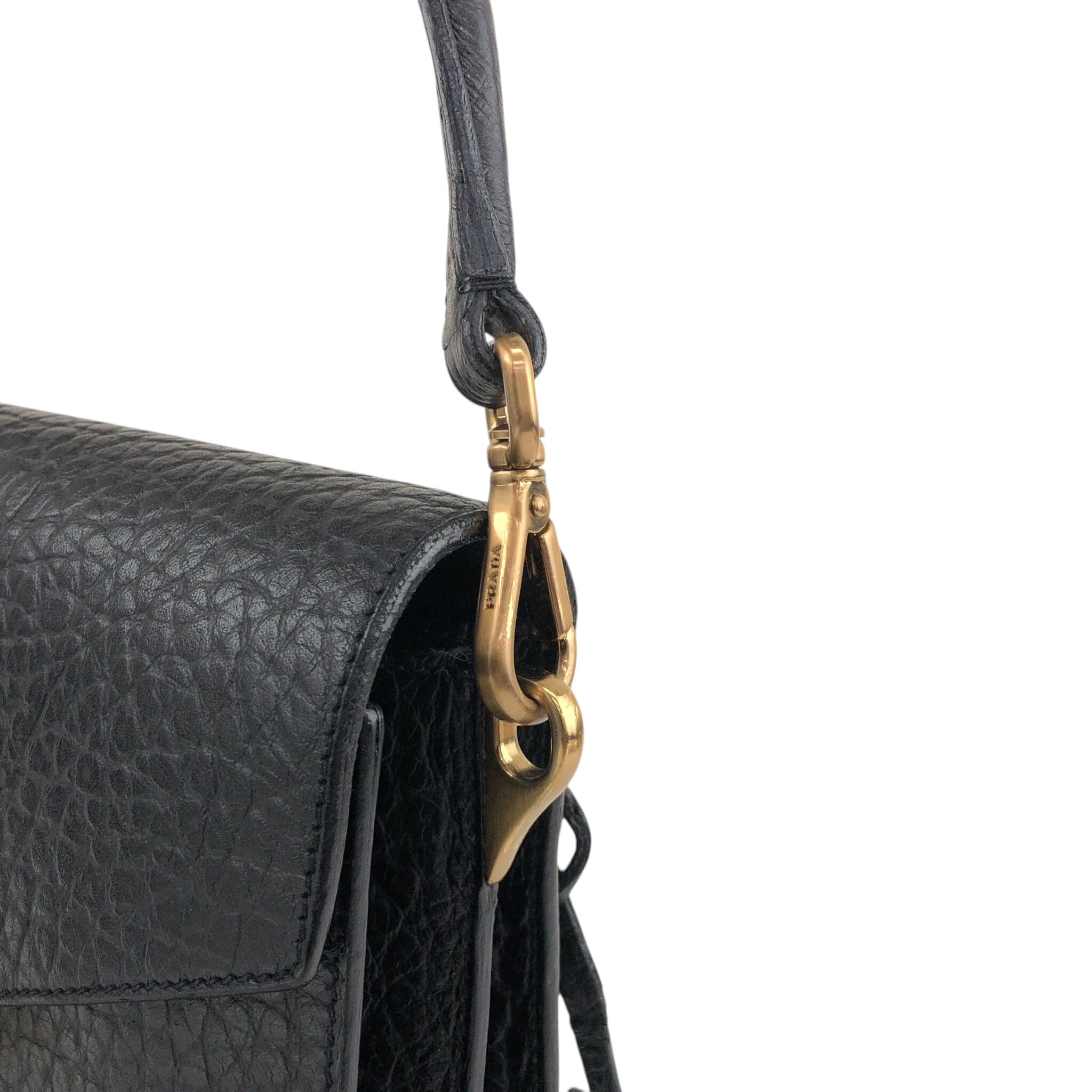 PRADA プラダ ショルダーバッグ ブラック ロック レザー