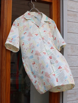 1970s crossword puzzle printed open collar s/s shirts .