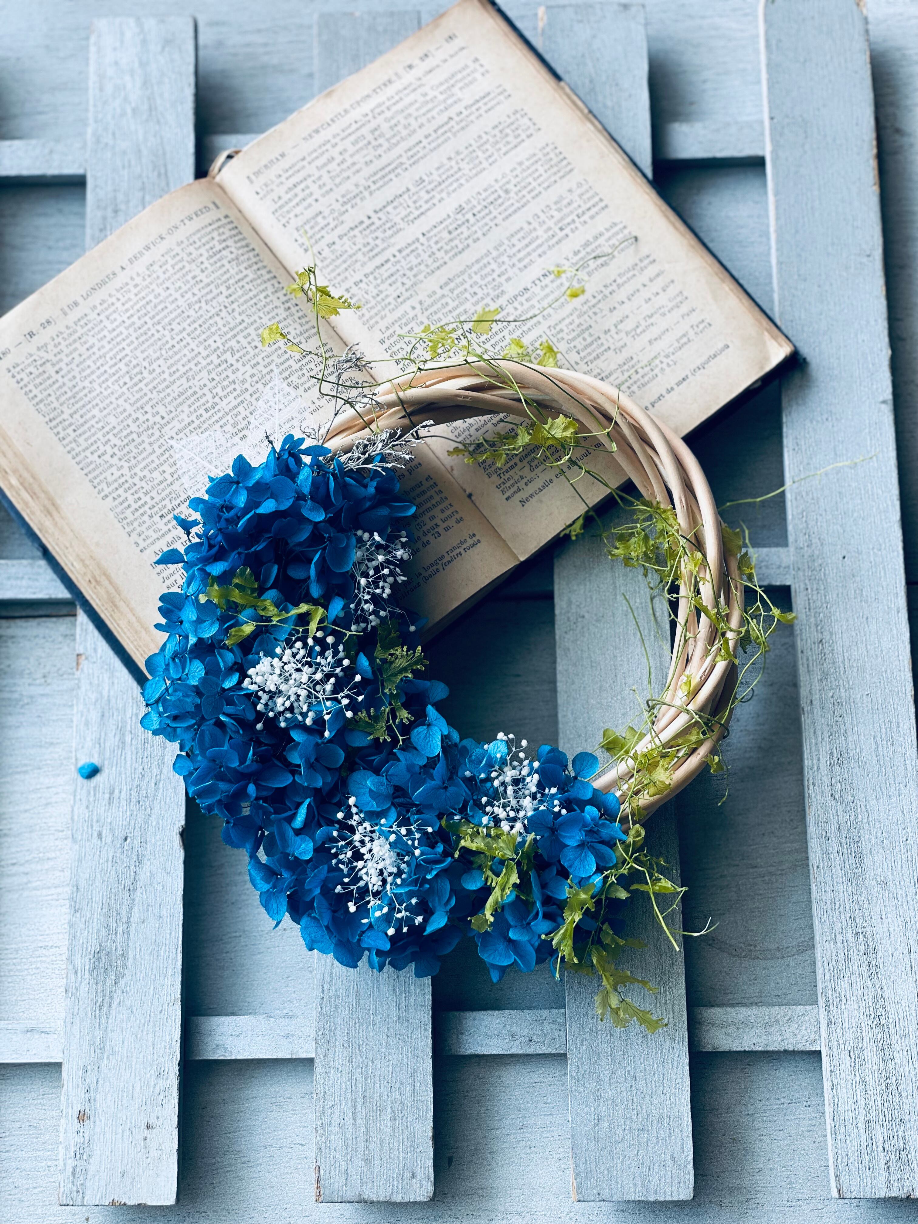 プリザーブドフラワーリース♡パームフラワーとブルーローズのリース プリザーブドフラワー | Blue Rose iCCO