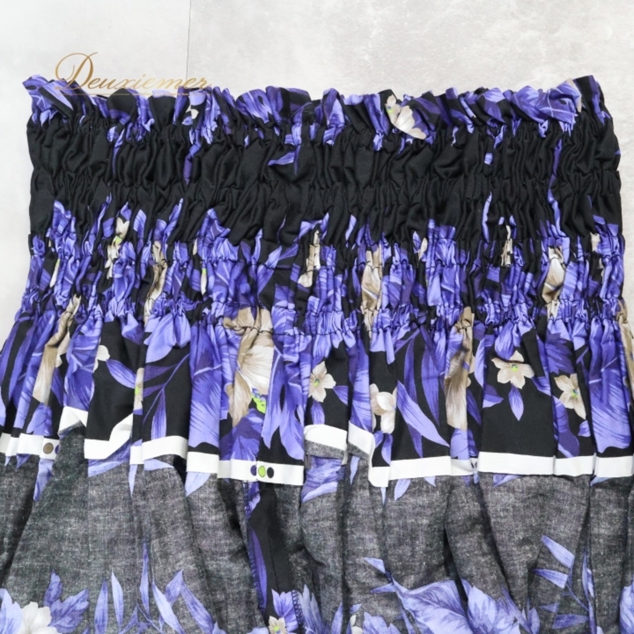 フラダンス 衣装 パウスカート ブラック系 パープル系 シングル モンステラ柄 ハイビスカス柄 葉っぱ柄 花柄 かわいい 華やか 鮮やか 大人 ハワイアン アロハ ハワイアンプリント フラ ダンス レッスン 練習 おしゃれ カジュアル