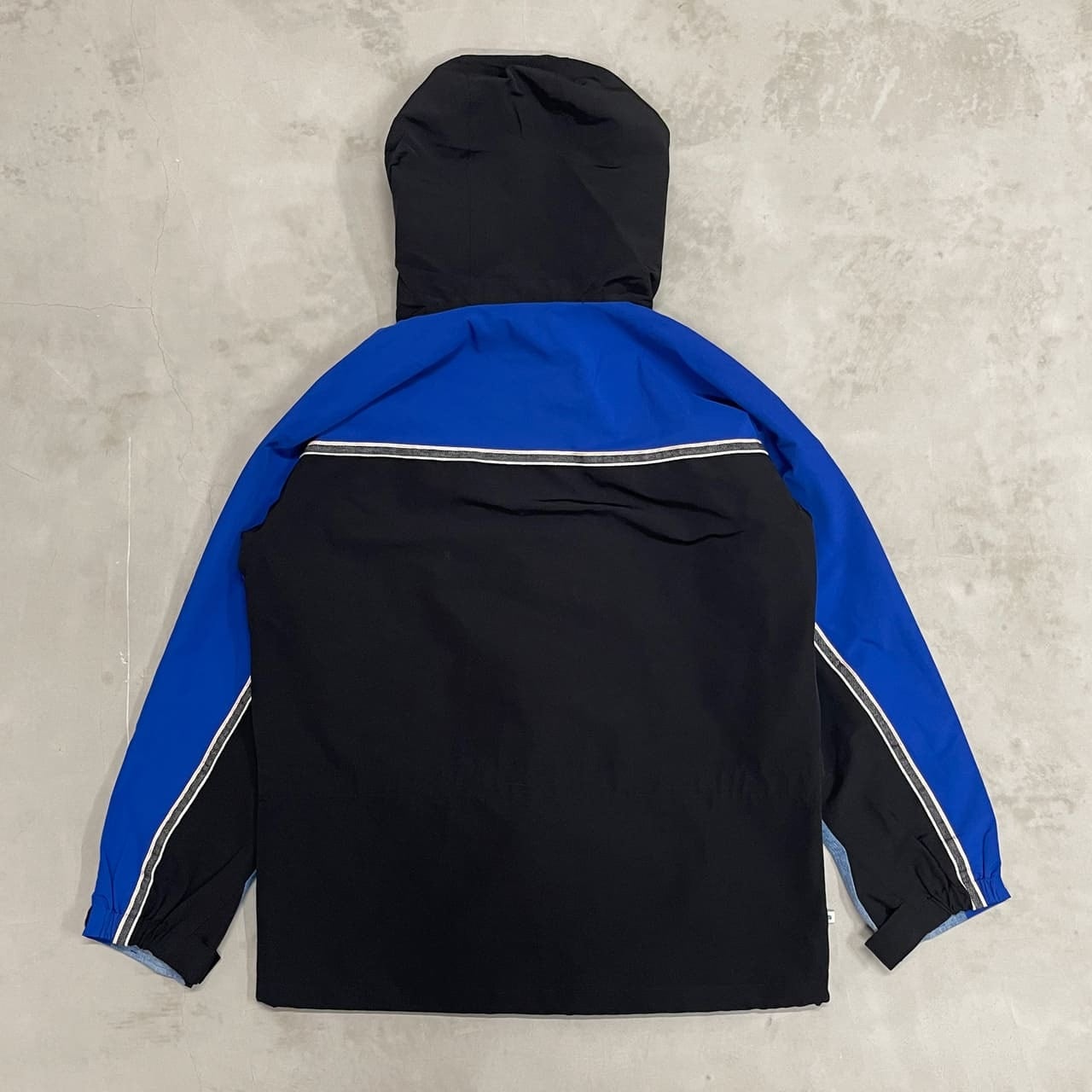 MOUNTAIN PARKA / BLACK×BLUE | BLUE SAKURA JEANS 公式サイト