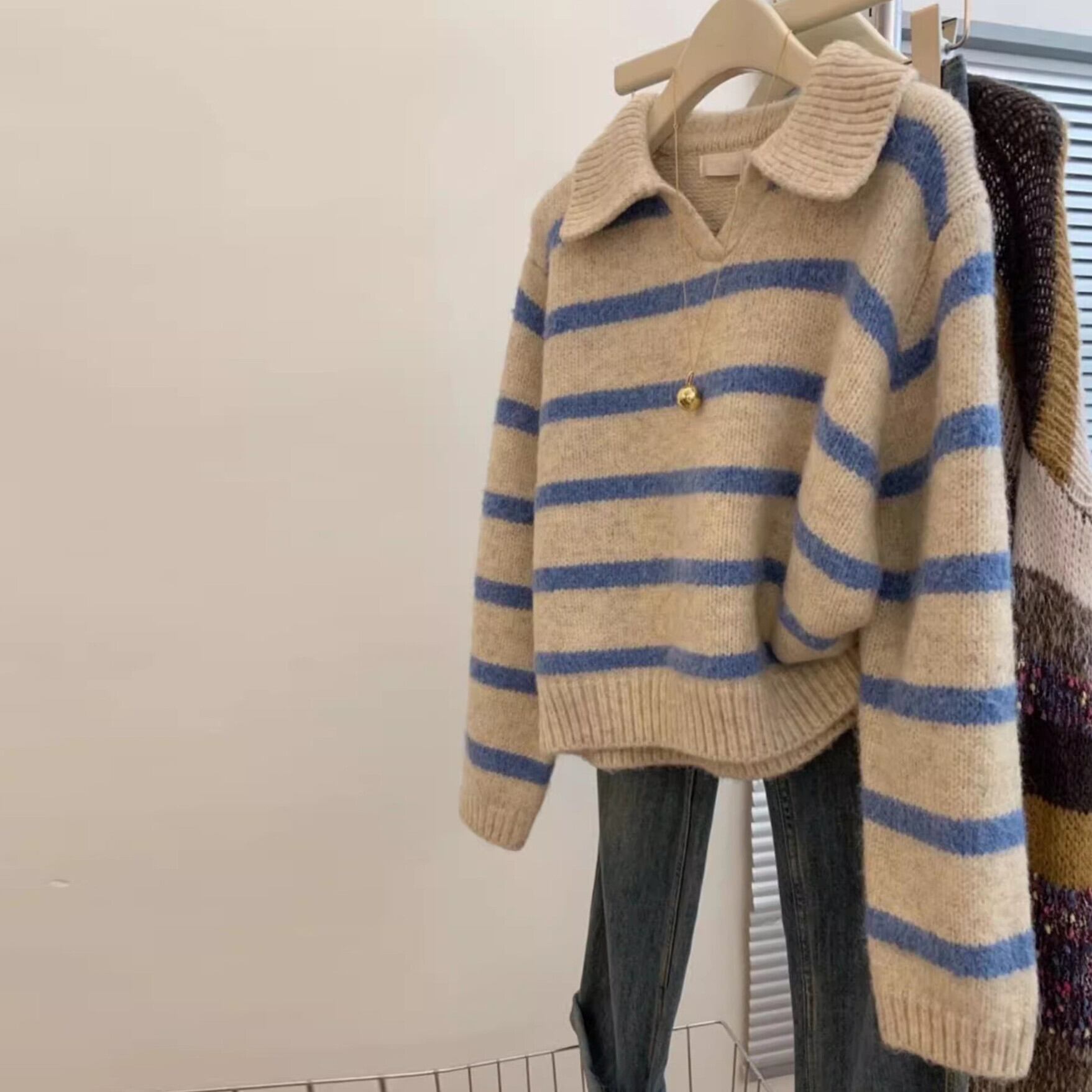 【tops】POLOネックボーダー柄ニットセーター M28989