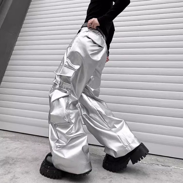 メタリックシルバー　ワイドカーゴパンツ　LB1854