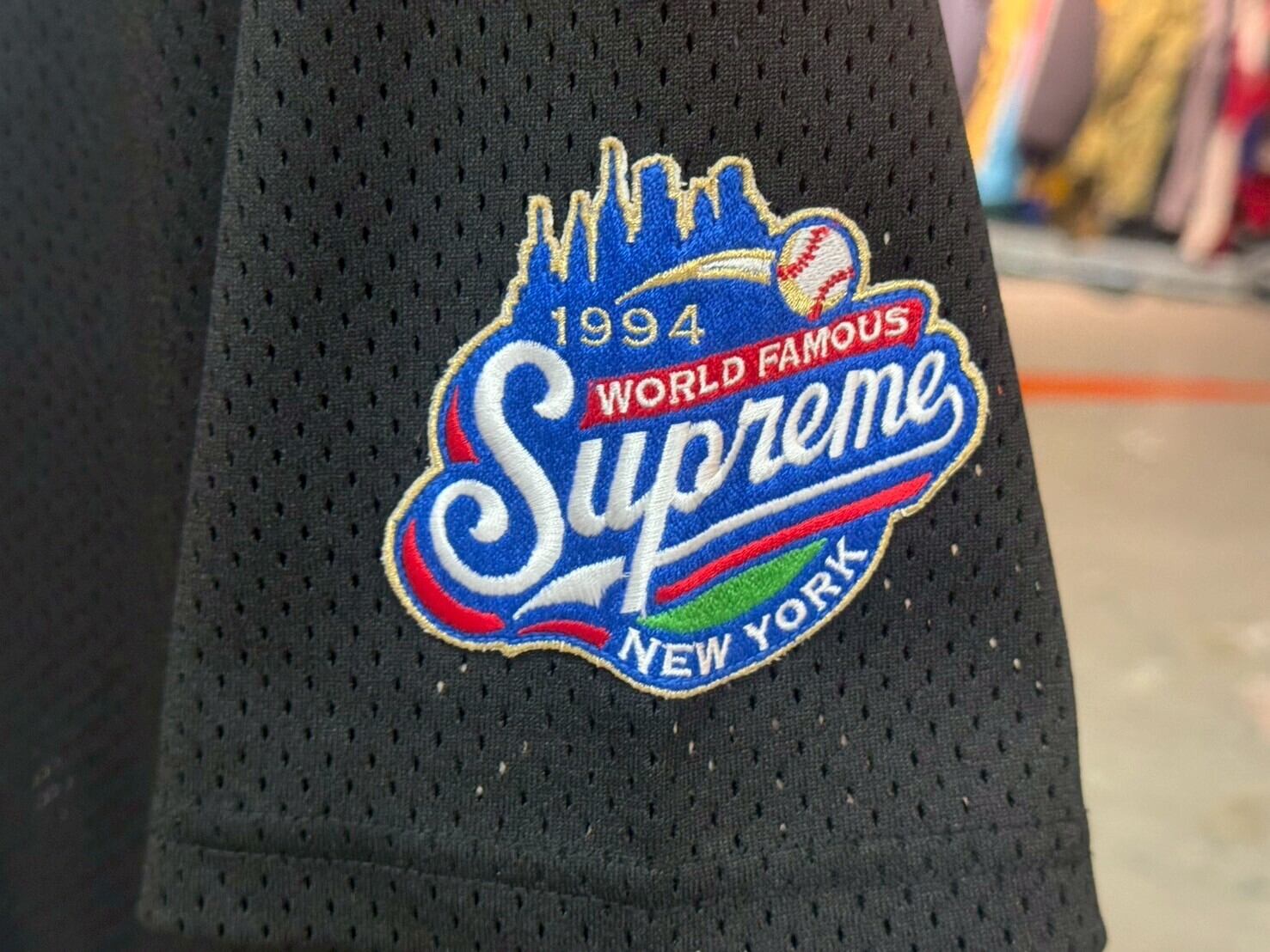 25ss supreme S Logo Baseball Henley 黒 104086459_001_m?$xlarge$&fit=