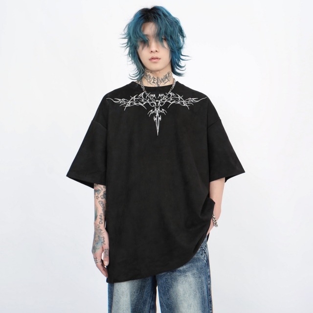 Street design embroidered T-shirt 0003