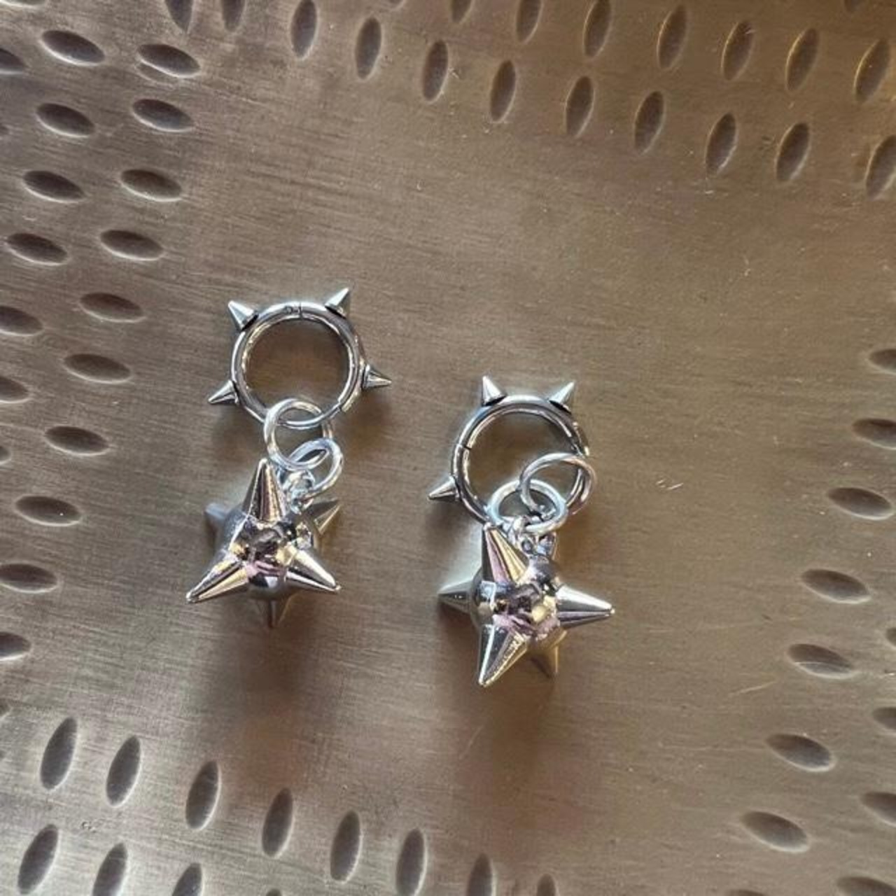 TOPANGA Jewelry　Spiky earrings　スパイキーピアス　ピアス　トゲトゲ　ジュエリー　ギフト　プレゼント