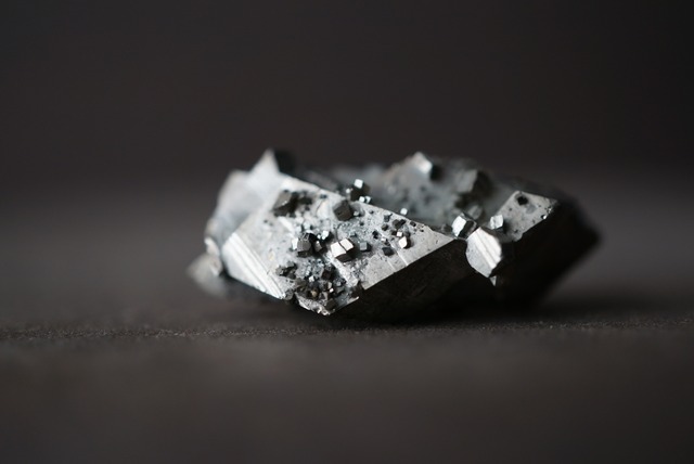 ブルガリア産パイライト/クォーツ Pyrite / Quartz 1698