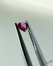 Natural Ruby 0.30ct Heart Shape Loose Gemstone｜天然ルビー 0.30ct ハートシェイプ ルース【LE-0066】