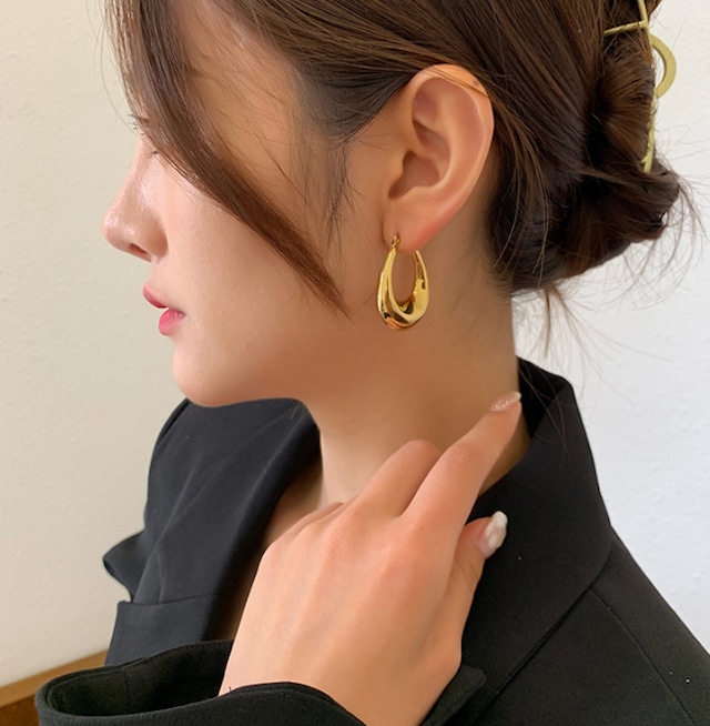 Petit Germe ( プチジェルム )/ 316L サージカルステンレス デザイン ピアス. gold color ドロップタイプ #P1015