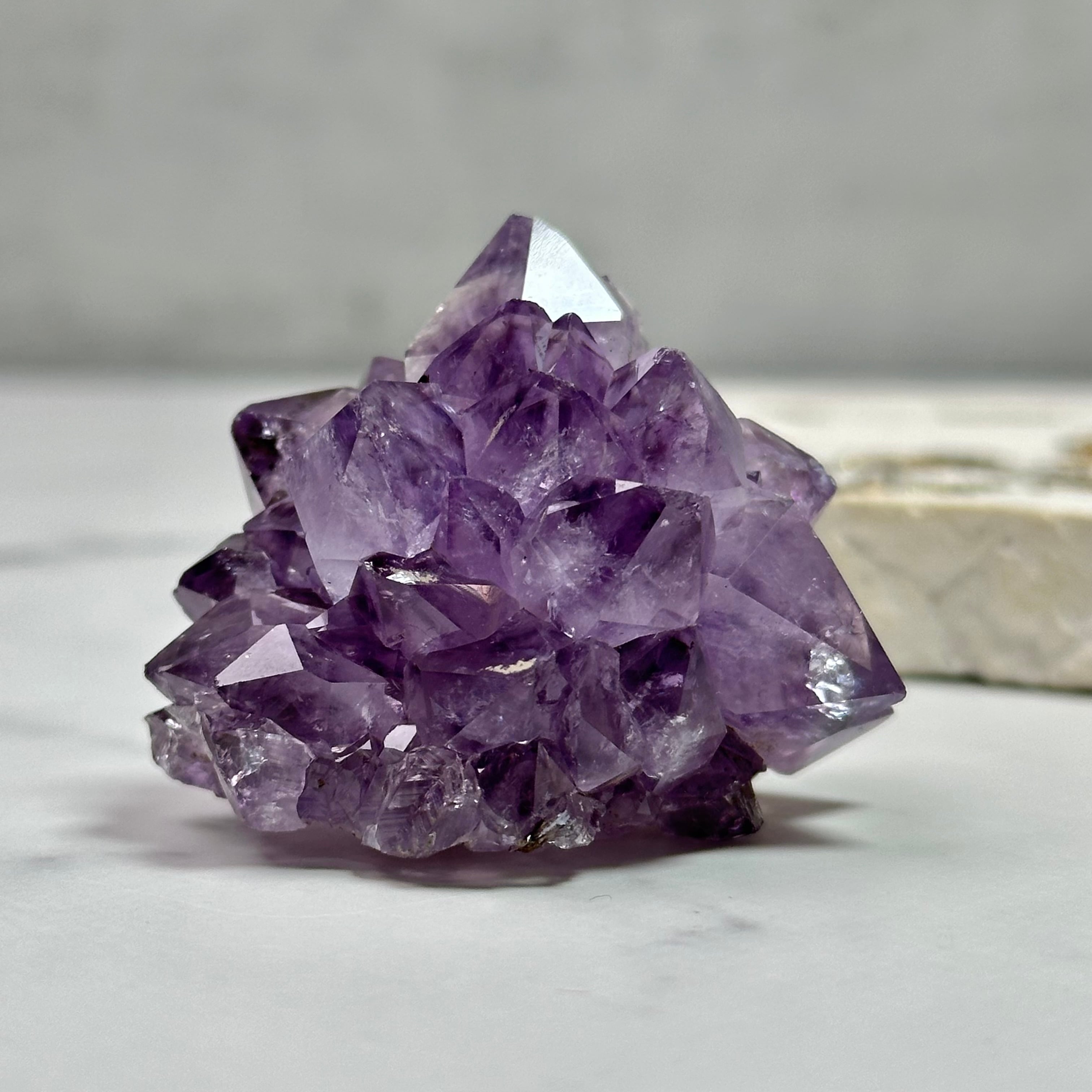 アメジストフラワーアゲート スフィア | Mt.Sophia 天然石屋さん