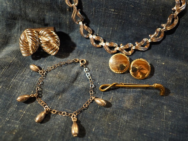 AMERICA TRIFARI Vintage design necklace