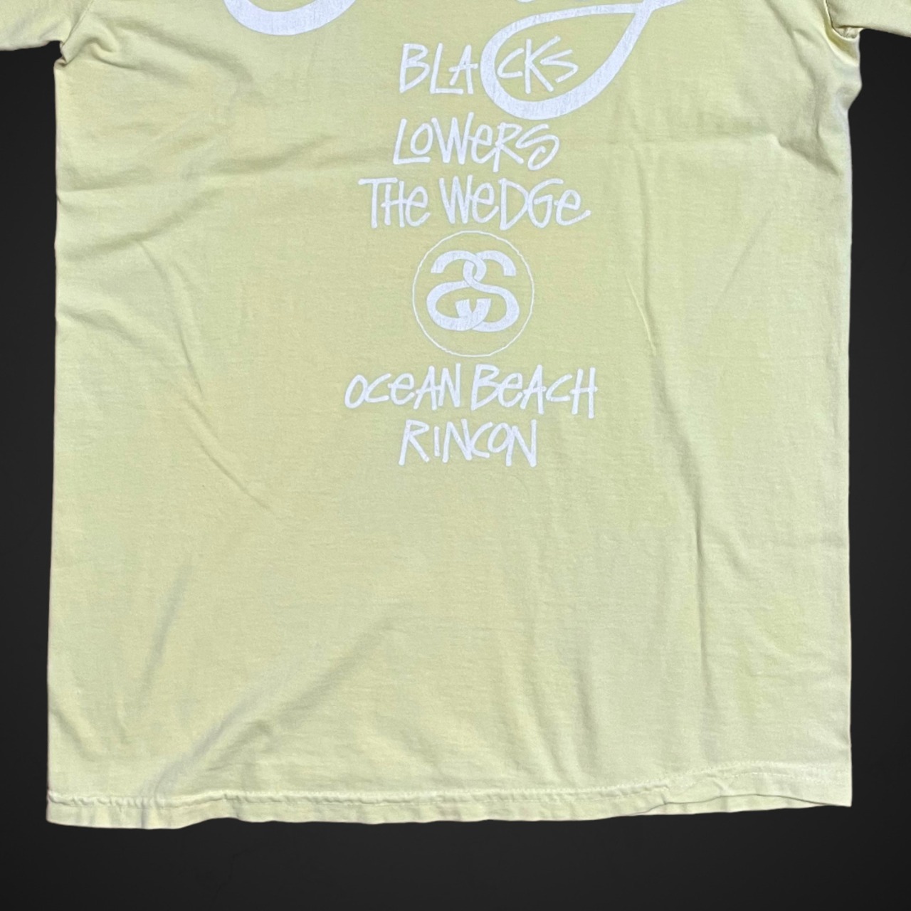 【STUSSY】ワールドツアー Tシャツ MEXICO製 バックプリント ロゴ クルーネック ショーンフォント ライトイエロー SSリンク シャネルロゴ ステューシー world tour tee 半袖 US古着