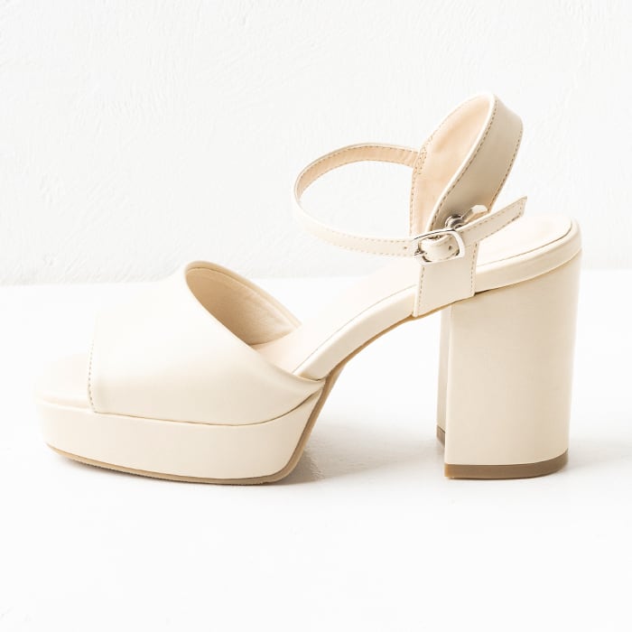 厚底ヒールアンクルストラップサンダル(313-1423)[510S] | attagirl