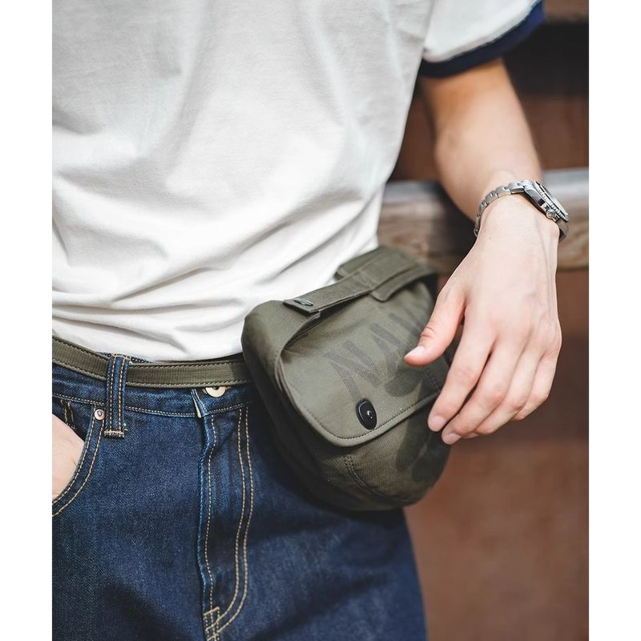 ミリタリーロゴキャンバスショルダーバッグ 10091