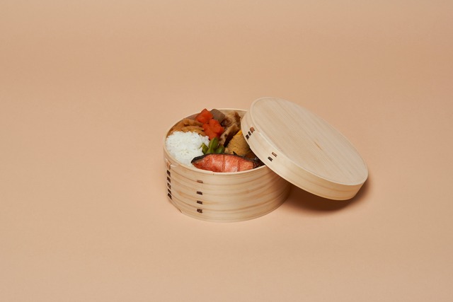 めんぱ（弁当箱）