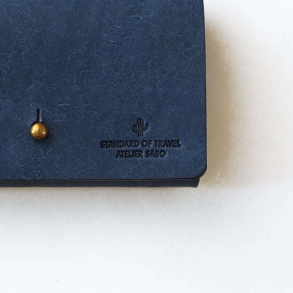 大きく開く3ポケット名刺入れ【ブルー】（残り1点） | セミオーダー