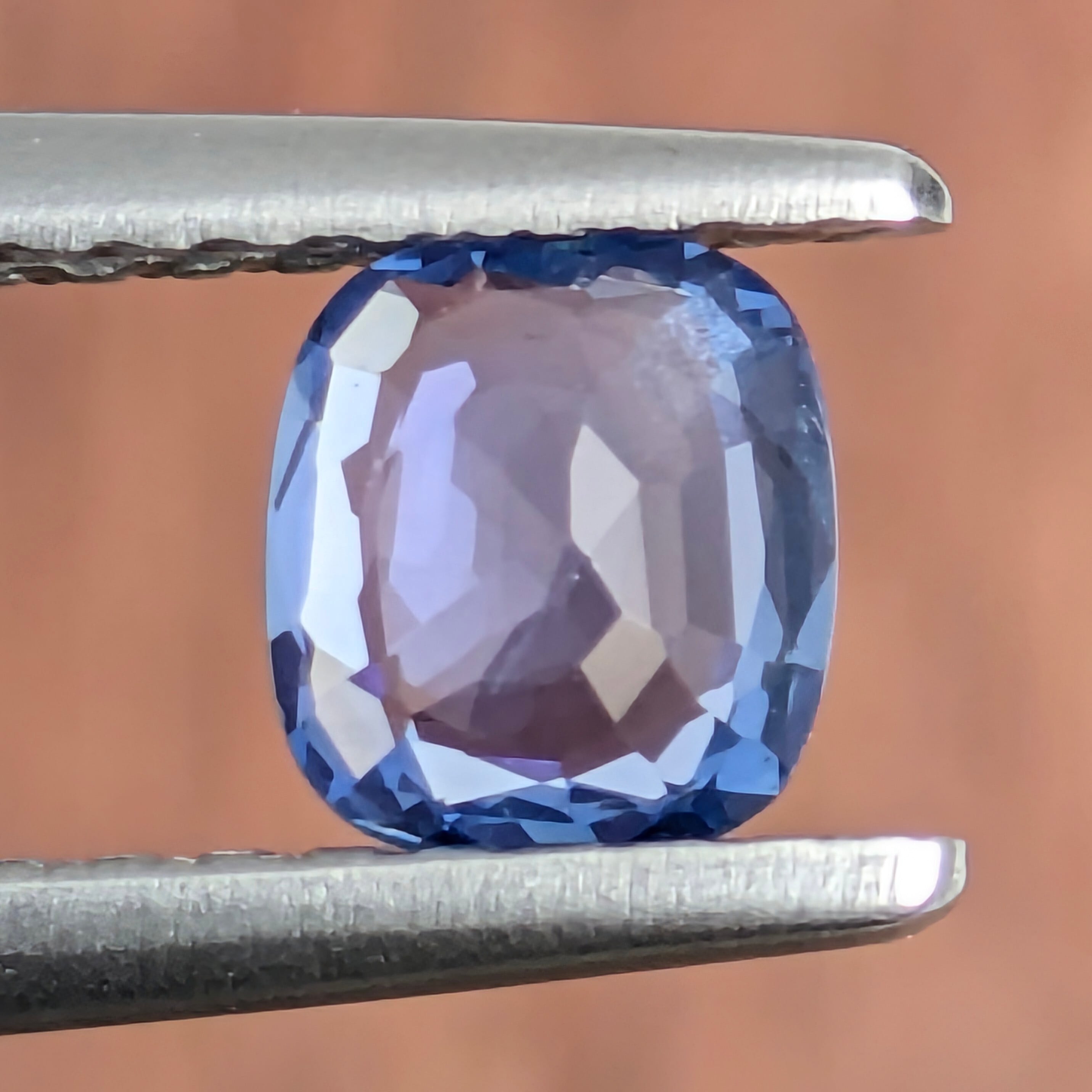 非加熱ブルーサファイアルース ミャンマー・モゴック産 【0.52ct