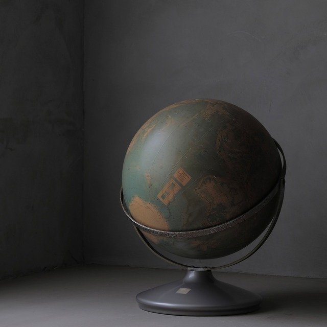 Globe