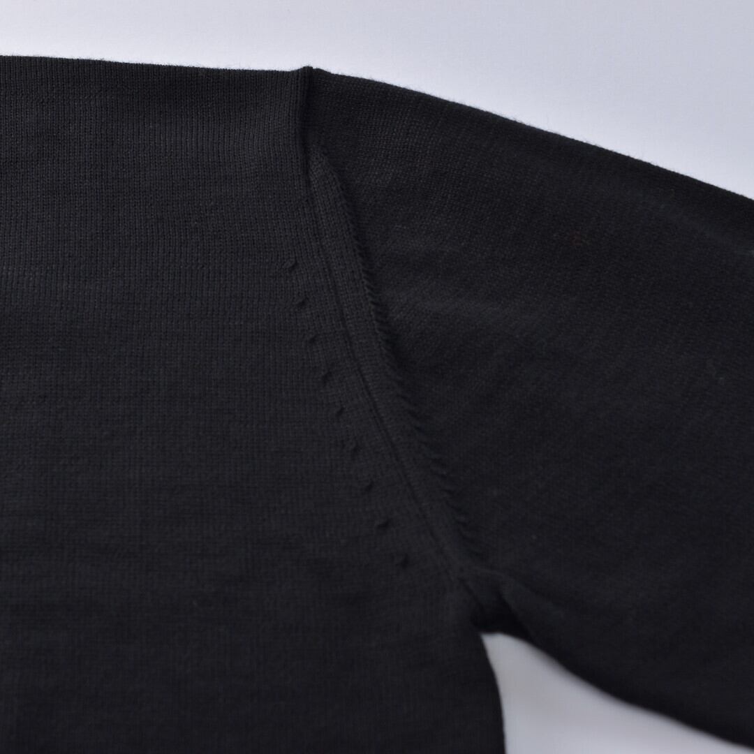 atelier naruse アトリエナルセ コットンウールVネックニット・ブラック