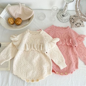 【BABY】デザインフリルニットロンパース