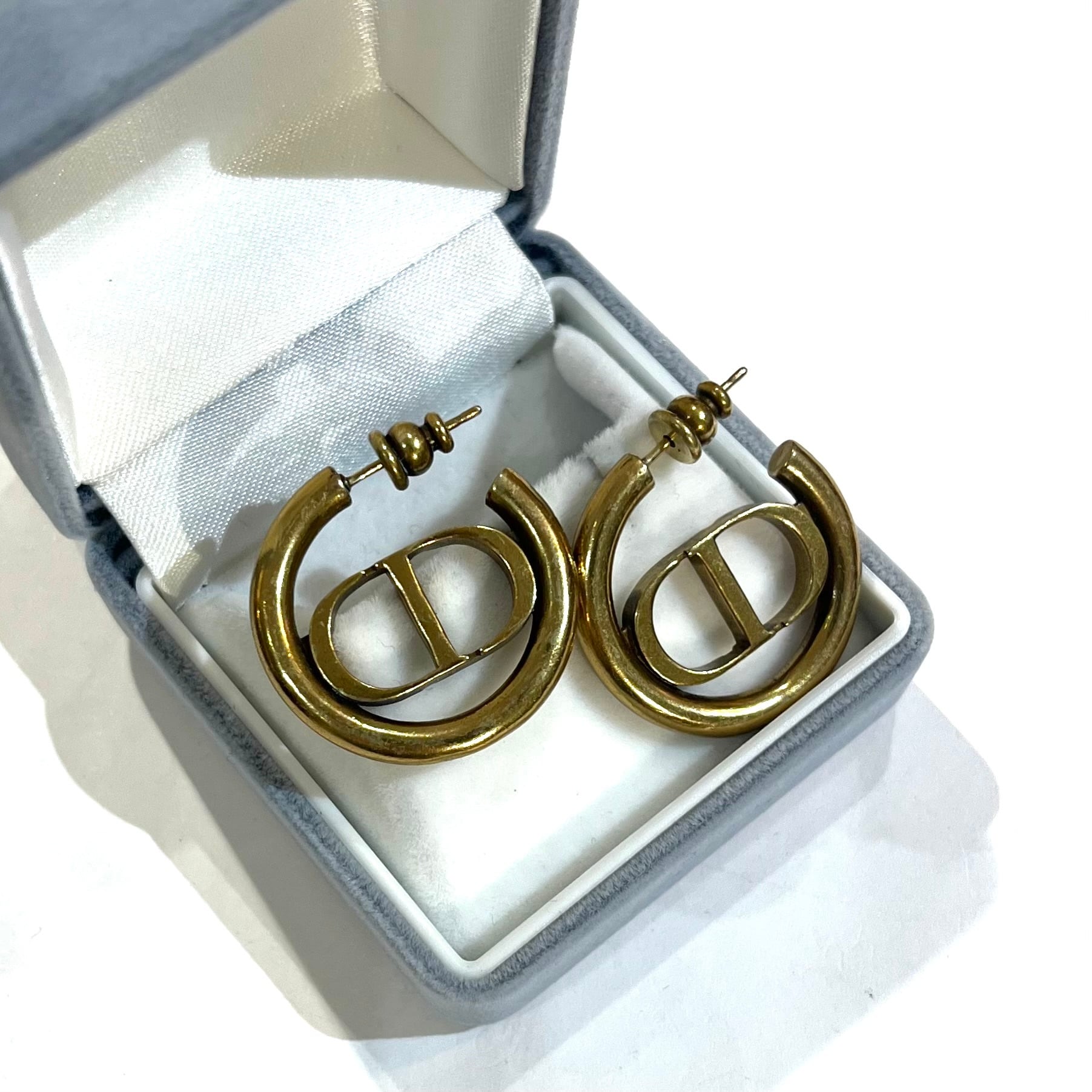 Christian Dior】2230 DIOR 30 MONTAIGNE モンテーニュ CDロゴ フープ