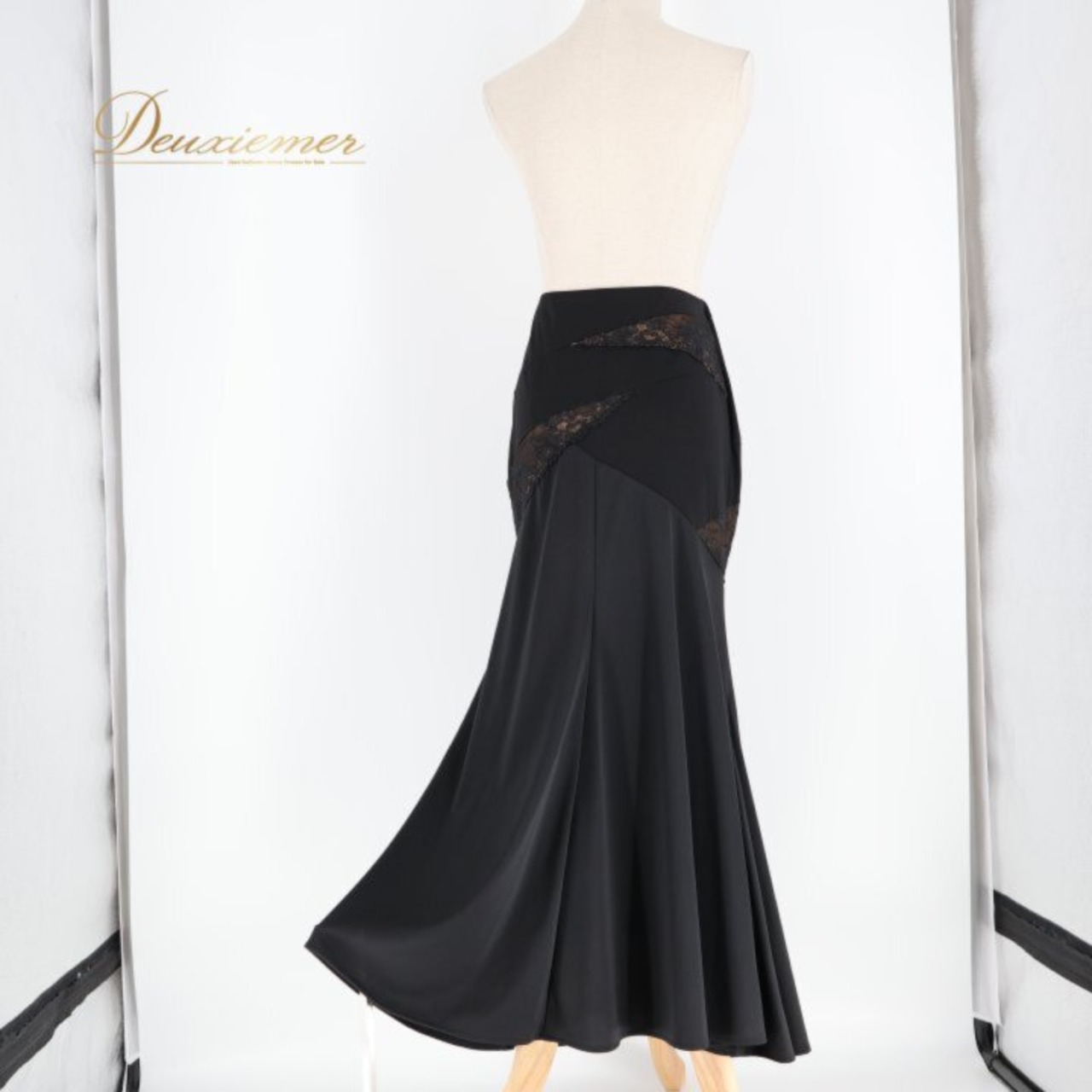 社交ダンス 衣装 ス社交ダンス 衣装 スカート ブラック系 チャコット Chacott 日本製 伸縮 ストレッチ 花柄 レース 練習 レッスン シンプル かわいい 上品 ダンス衣装 イベント ステージ パーティー フラワー