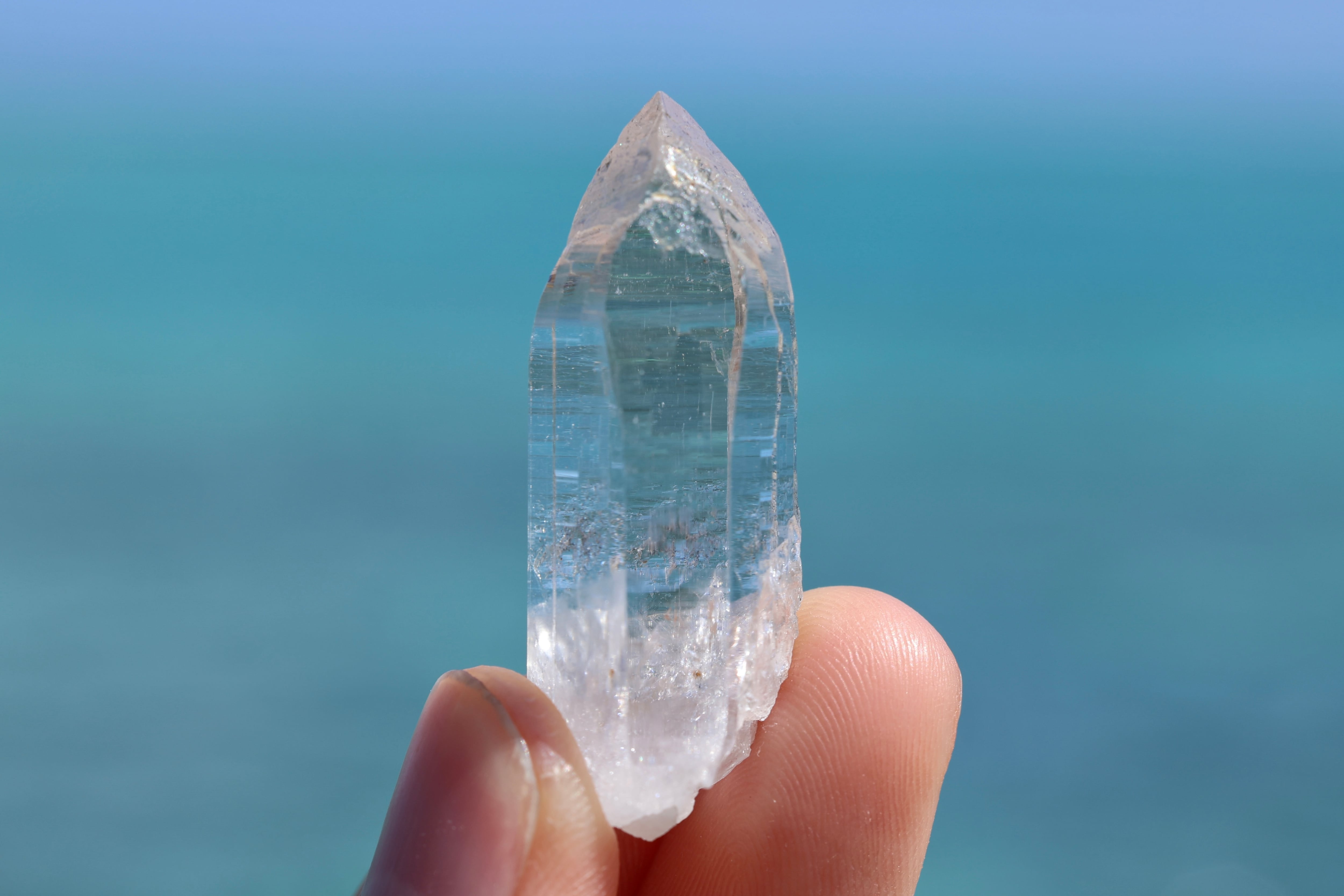 ヒマラヤ水晶 ガネーシュヒマール産 | 石垣島の夜光貝アクセサリーと