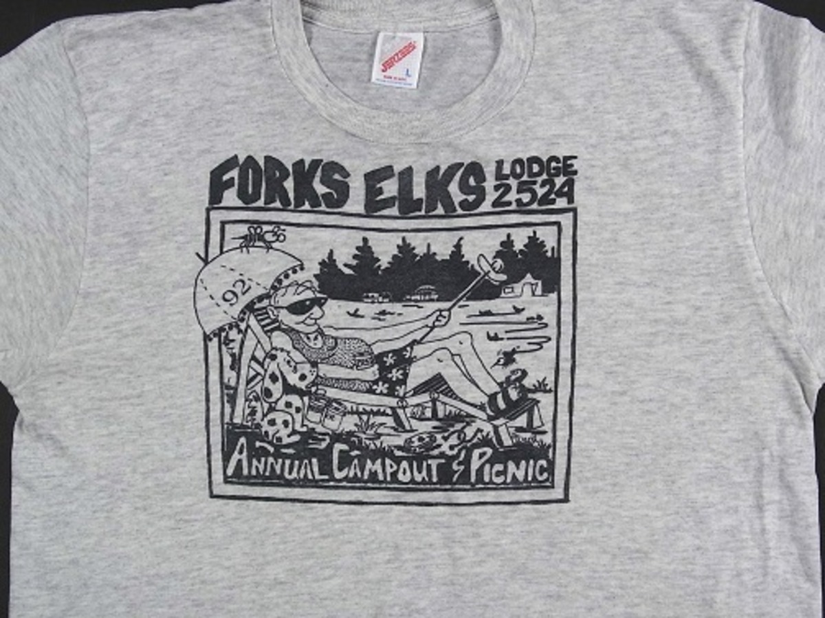 90's FORKS ELKS LODGE 2524 ヴィンテージ Tシャツ CYCLONE