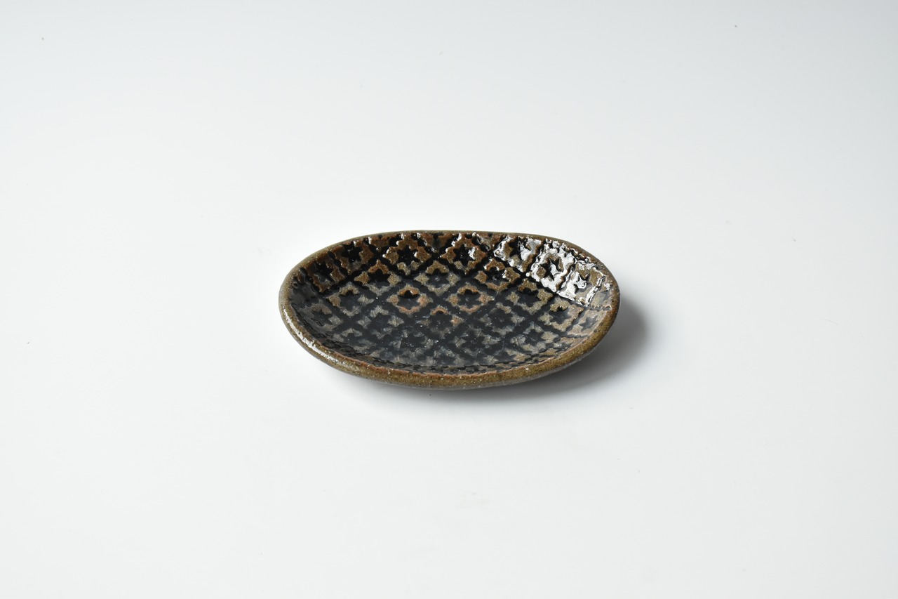 小代瑞穂窯 / 福田るい : 印花 ダ円皿 (小) ⑤